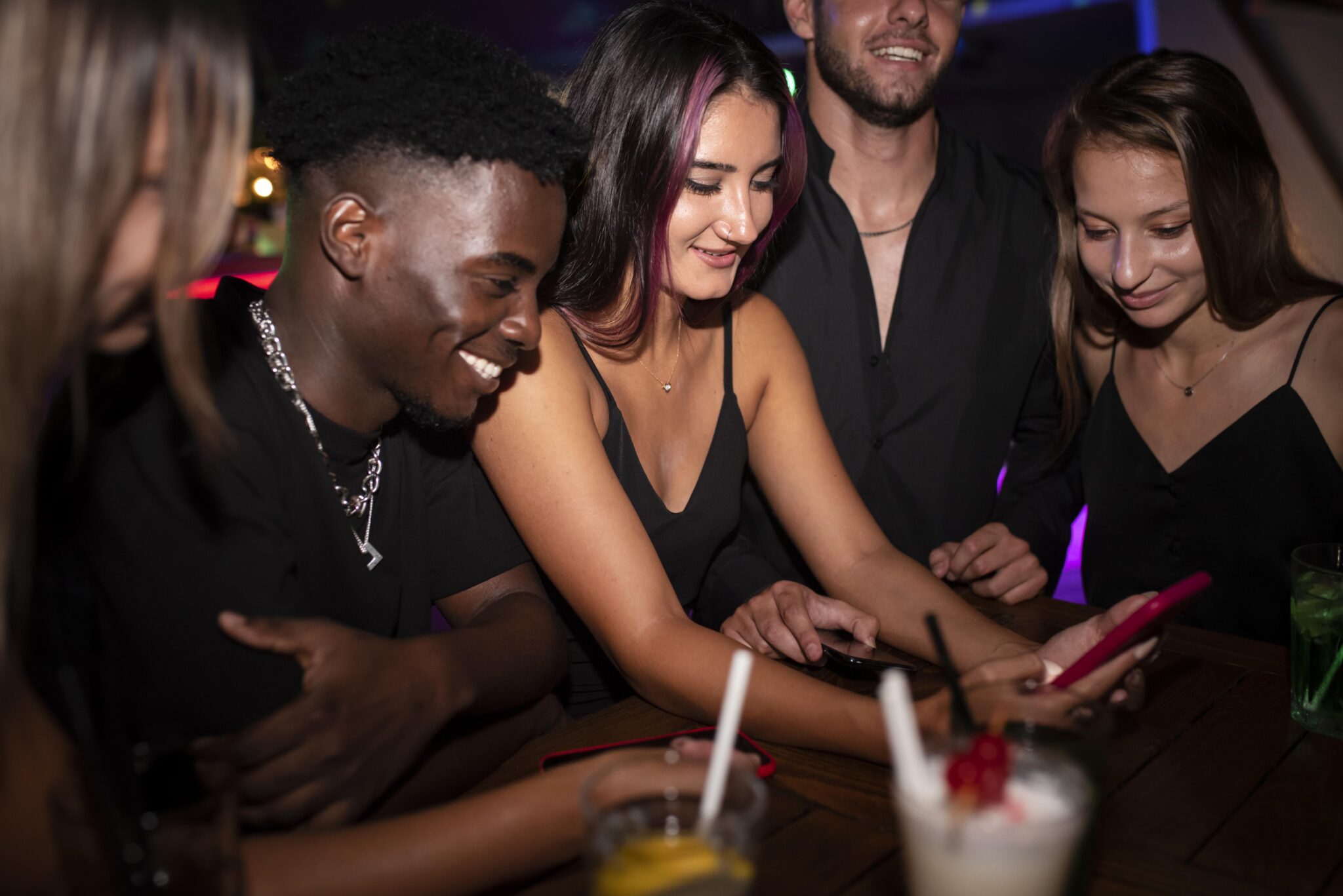 nightlife-people-having-fun-bars-clubs